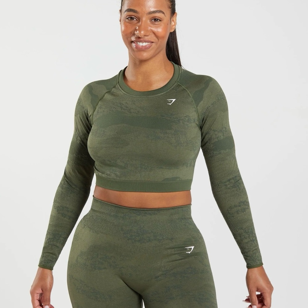 Gymshark Women's Green Camo Long Sleeve Crop Top